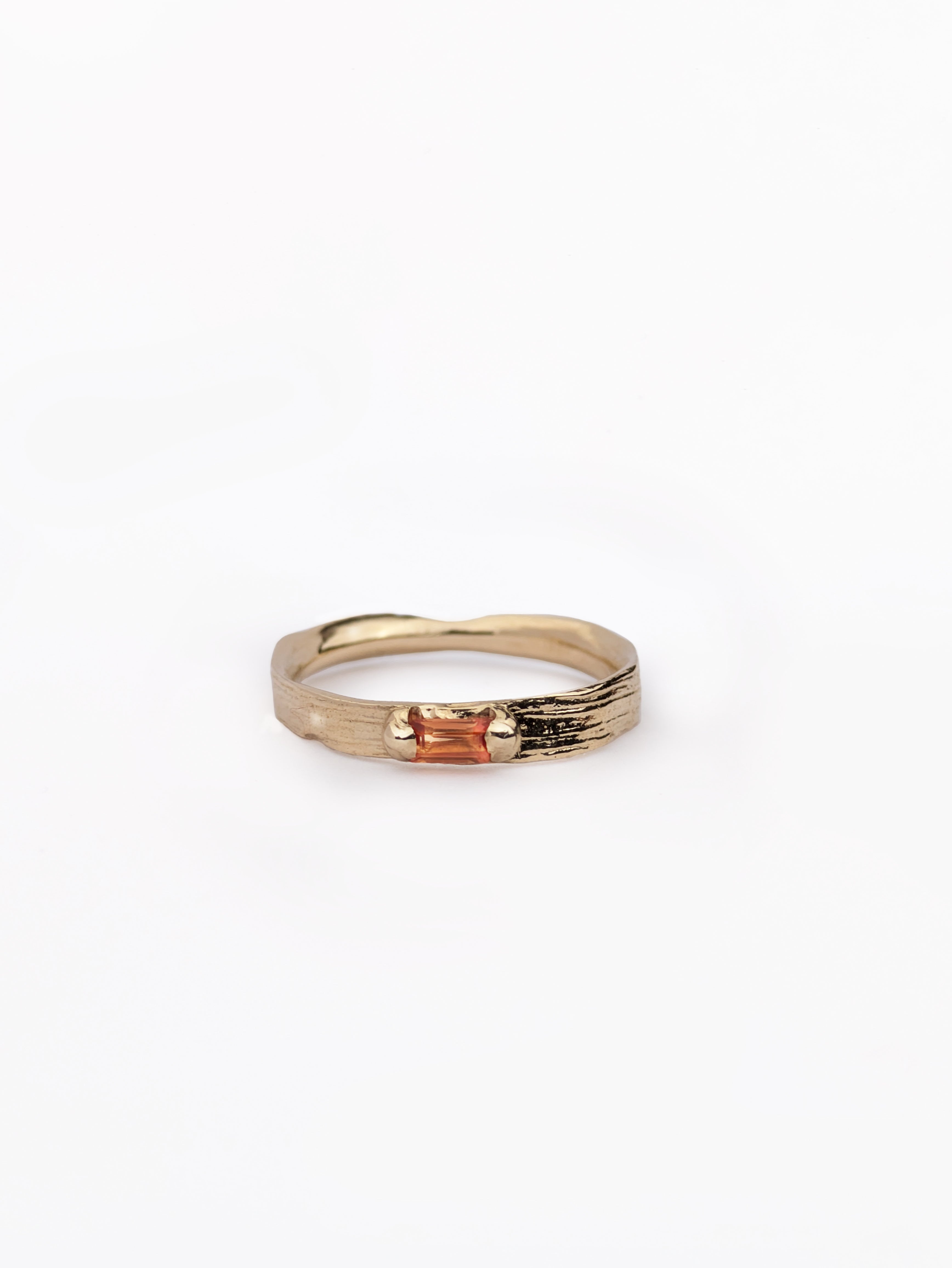 Meadow Ring 9ct image 1