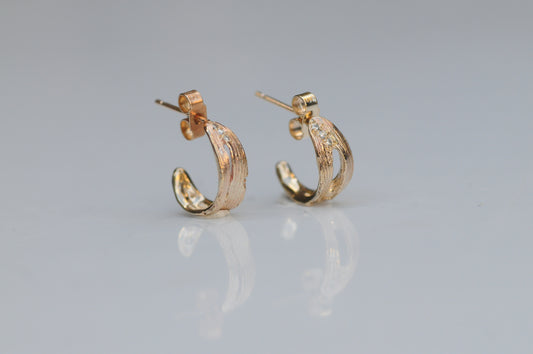 Diamond Meadow Huggies image 0